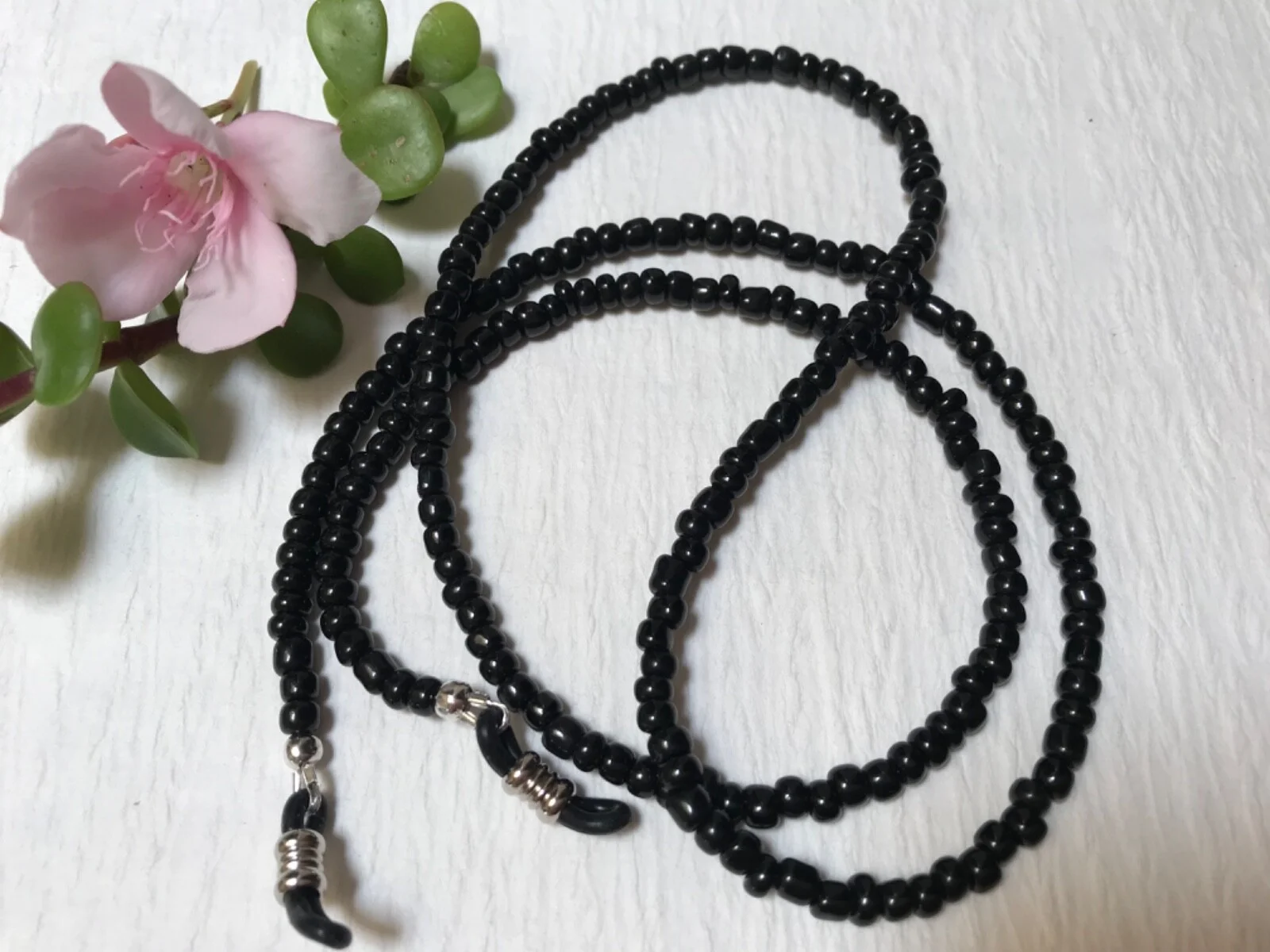 SLEEK JET BLACK 27" Glass Beaded Eyeglass or Sunglasses Chain Holder Made USA
